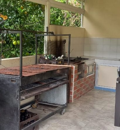ZONA BBQ 1